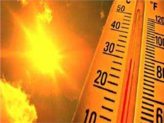 هيئة الدواء تحذر المواطنين: تجنبوا التعرض المباشر لأشعة الشمس بين الساعة الـ10 صباحا والـ5 مساء