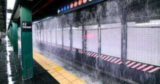 غرق محطة قطارات تايمز سكوير فى نيويورك بسبب كسر ماسورة مياه| صور