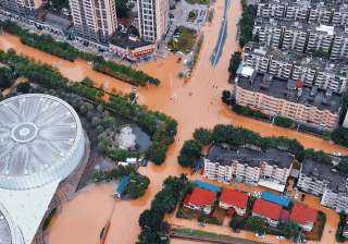 توقف مترو الأنفاق وعمليات إجلاء في فوجيان بالصين بسبب الإعصار هايكوي