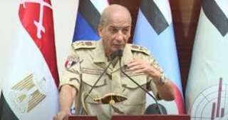 وزير الدفاع: الرئيس السيسى وجه بتقديم كل أنواع الدعم للشعب الليبى