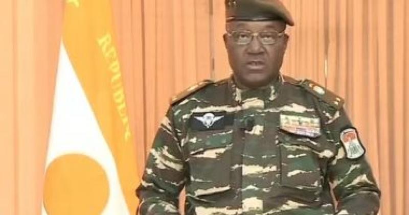 عبد الرحمن تشيانى رئيس المجلس العسكرى بالنيجر