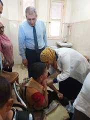 ٧٧٠ ألف طالب يتلقون تطعيم الالتهاب السحائى و التطعيم الثنائى على مستوى مدارس المنيا