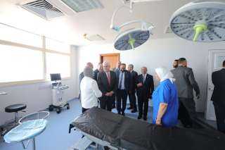 وزير التعليم العالي يفتتح عدة مشروعات طبية بالمستشفيات الجامعية بجامعة الإسكندرية