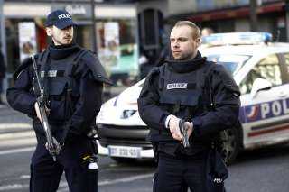 الشرطة الفرنسية تطلق النار على سيدة هددت المارة داخل محطة قطار فى باريس