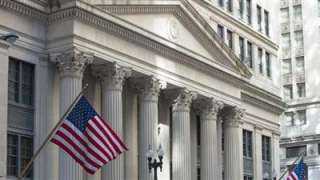 الفيدرالي الأمريكي يثبت معدلات الفائدة الرئيسية