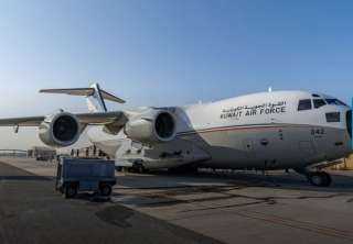 إقلاع الطائرة الـ 13 من الجسر الجوي الكويتي متجهة إلى مطار العريش لإغاثة غزة