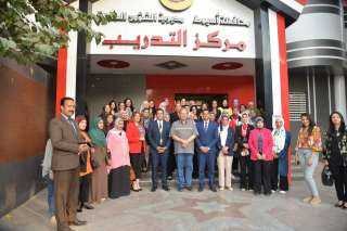 محافظ أسيوط يشهد انطلاق فعاليات المرحلة الرابعة من البرنامج التدريبى ”المرأة تقود في المحافظات المصرية”
