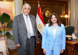 وزيرة الهجرة تستقبل خبيرًا مصريًا بالولايات المتحدة متخصص في مجال البترول وإدارة المخلفات الصناعية