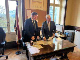 وزير التعليم العالي يوقع اتفاقية إطارية نواة لتحالفات جامعات البحر الأبيض المتوسط مع وفد جامعة ليون الفرنسية