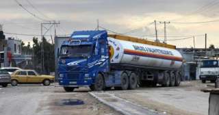 القاهرة الإخبارية: دخول شاحنتي وقود جديدتين إلى قطاع غزة عبر معبر رفح