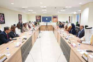 وزيرة التخطيط والتنمية الاقتصادية تناقش سبل التعاون المشترك مع وفد وزاري بحريني رفيع المستوى