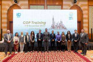 الشباب والرياضة والخارجية والبيئة يضعون اللمسات النهائية لمشاركة وفد الشباب الرسمي الي COP28 بدبي