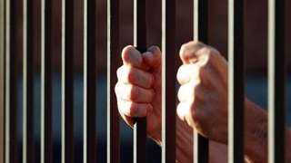 السجن 20 عاما لسائق لضبطه بـ300 طربة حشيش غرب الإسكندرية