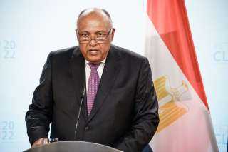 وزير الخارجية يوجه البعثات الدبلوماسية بتيسير مشاركة المصريين في الخارج في الانتخابات الرئاسية