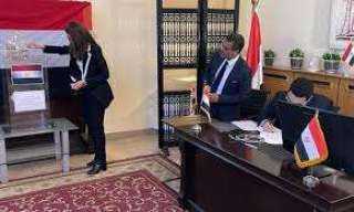 سفير مصر في ألبانيا: أتوقع إقبالاً أكبر للناخبين اليوم وغدا بسبب العطلة الأسبوعية