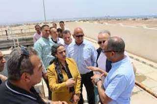 نائب وزير الإسكان يستعرض موقف مشروعات مرافق مياه الشرب والصرف الصحى بجنوب سيناء