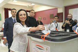 مايا مرسي: أدعو سيدات مصر للمشاركة فى الإنتخابات بكثافة وإيجابية