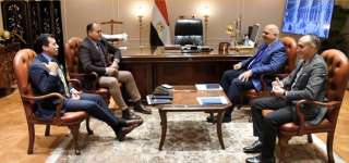 وزير الشباب والرياضة يلتقي رئيس الاتحاد المصري للرماية لبحث ملف استضافة مصر لبطولة العالم للرماية