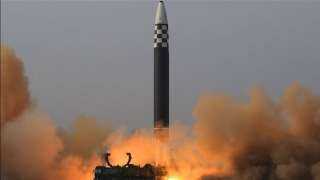 كوريا الشمالية تطلق صاروخا باليستيا خطيرا بالقرب من جارتها الجنوبية