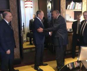 على هامش مشاركته في المنتدى العربي الروسي، وزير الخارجية يلتقي مع نظيره الروسي
