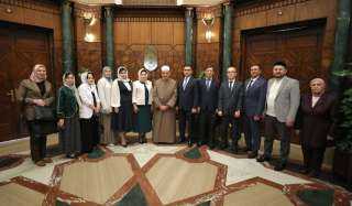 شيخ الأزهر يستقبل وفدًا أوزباكستانيًّا لمناقشة قضايا المرأة والأسرة في الإسلام