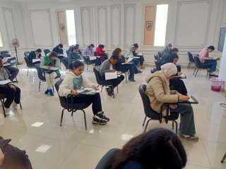 بدء  امتحانات أول فصل دراسي فى البرامج الدراسية لطلاب جامعة القاهرة الدولية