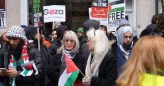 الآلاف يتظاهرون بمدن وعواصم العالم تنديدا باستمرار العدوان على غزة.