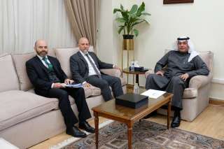 رئيس قطاع الشؤون السياسية الدولية يلتقي سفير الارجنتين بالقاهرة