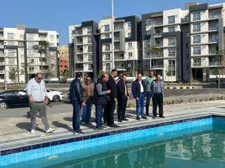مسئولو ” الإسكان ” يتابعون المشروعات الجارى تنفيذها بمدينة دمياط الجديدة