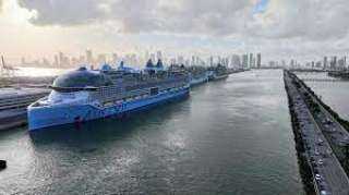 انطلاق أكبر سفينة سياحية في العالم تعمل بالغاز الطبيعي من ميامي
