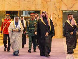 أمير الكويت يبحث مع العاهل السعودي العلاقات المشتركة بين البلدين
