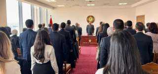 وزير الخارجية يشهد مراسم التخرج وأداء القسم الوظيفي لدفعة الدبلوماسيين الجدد