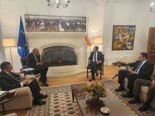 الرئيس القبرصى يستقبل وزير الخارجية فى مستهل زيارته إلى نيقوسيا