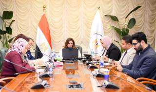 وزيرة الهجرة تعقد لقاء مع رموز وأعضاء الجاليات المصرية في منطقة القرن الإفريقي بثلاث دول