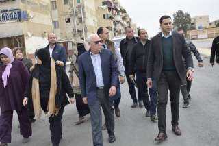 محافظ بورسعيد يتفقد أعمال تطوير و رفع كفاءة شارع عبد الحليم محمود بنطاق حي الزهور