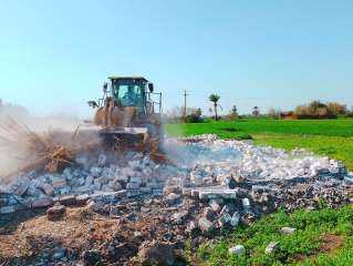 محافظ المنيا: إزالة 141 حالة تعد على الأرض الزراعية وأملاك الدولة بمراكز المحافظة