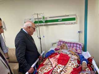 محافظ بورسعيد يتفقد مبنى الجناح البحري بمستشفى السلام التابعة لمنظومة التأمين الصحي الشامل