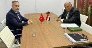 وزير الخارجية يؤكد لنظيره التركى ضرورة وقف إطلاق النار في غزة