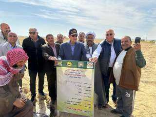 الزراعة : محافظ شمال سيناء ورئيس بحوث الصحراء يتفقدان أعمال التنمية الزراعية