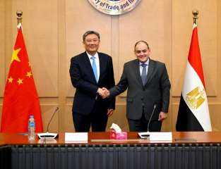أحمد سمير: مصر والصين ترتبطان بعلاقات ثنائية استراتيجية تمثل ركيزة لتعزيز التعاون الاقتصادي والتجاري والاستثماري