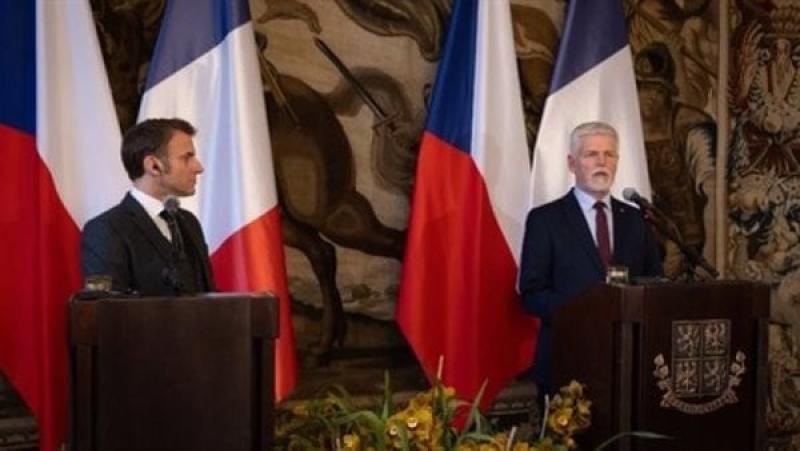 الرئيس الفرنسي ونظيره التشيكي