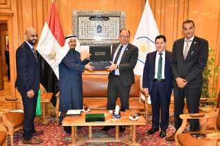 رئيس جامعة حلوان يستقبل الملحق الثقافي السعودى في مصر لبحث التعاون مع الجامعات السعودية
