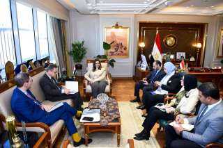 وزيرة الهجرة تبحث مع السفير الألماني تعزيز التعاون المشترك بشأن المركز المصري الألماني للهجرة