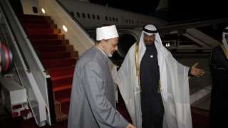 رئيس الإمارات وشيخ الأزهر يؤكدان ضرورة وصول المساعدات إلى غزة