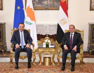 الرئيس السيسى يستقبل نظيره القبرصى على هامش القمة المصرية الأوروبية