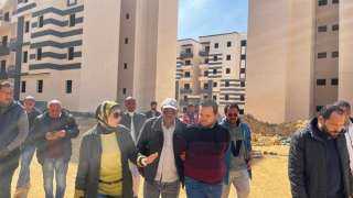 رئيس جهاز السويس الجديدة تتابع عمارات ”سكن لكل المصريين” وأعمال المرافق بالمدينة