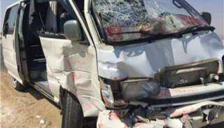 إصابة 11 شخصا فى حادث انقلاب سيارة ميكروباص بالوادى الجديد