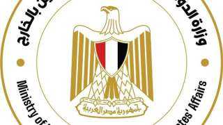 وزارة الهجرة تطالب الجاليات المصرية المقيمة بالجوار الالتزام بتعليمات الدول المضيفة