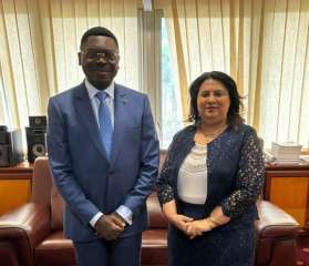 سفيرة جمهورية مصر العربية في الكاميرون تلتقي مع سكرتير عام الرئاسة الكاميرونية