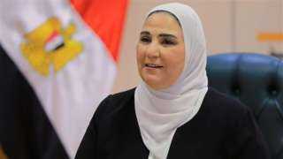 وزيرة التضامن تتابع تداعيات حريق مول تجاري بمحافظة أسوان